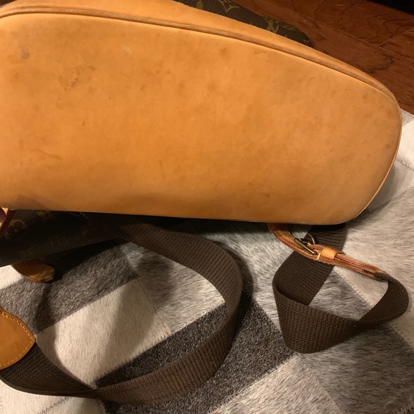 GM Louis Vuitton backpack - Picture 6 of 8